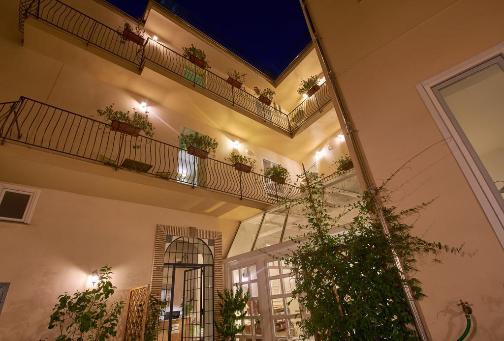 Hotel Cas'E Charming House Caserta Exterior foto