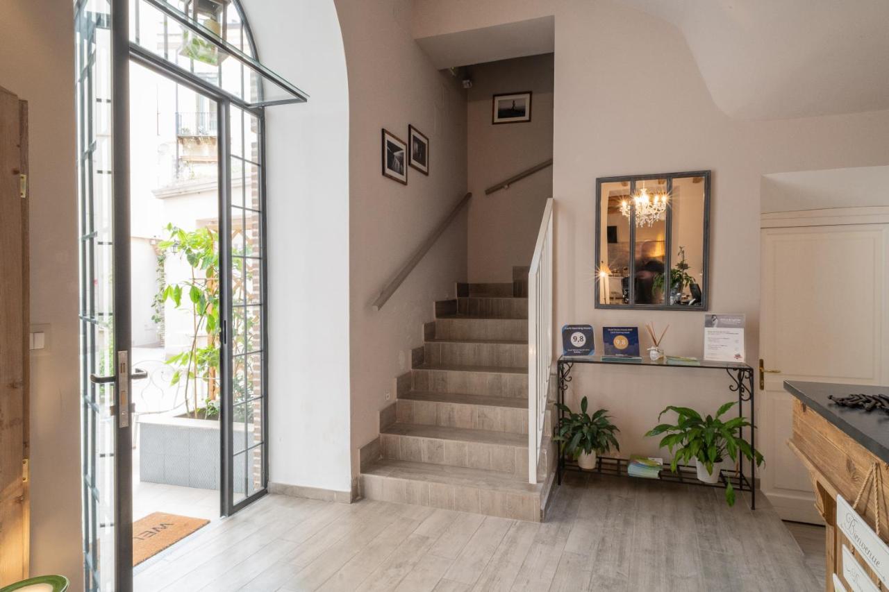 Hotel Cas'E Charming House Caserta Exterior foto
